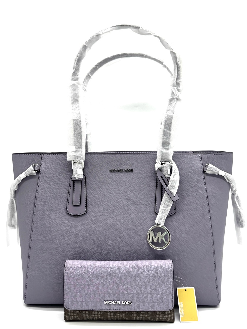Michael Kors Voyager Large Leather Tote Bag w Matching Trifold Wallet - Lilac